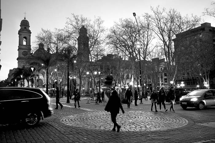 Sarandí y Juan Carlos Gómez, ayer. Foto: Pablo Vignali