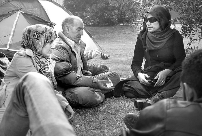 Inmigrantes sirios acampan en la plaza Independencia. Foto: Pablo Vignali 