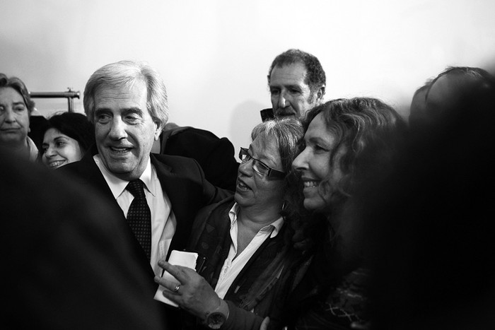 Tabaré Vázquez, Mónica Xavier y Constanza Moreira anoche en el local La Huella de Seregni. / Foto: Pedro Rincón