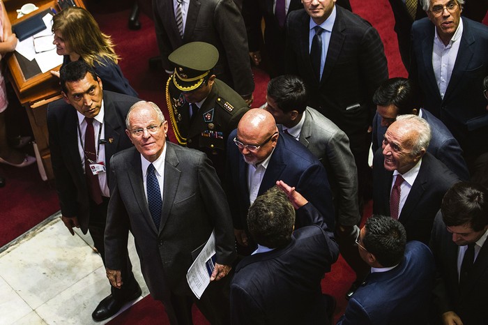 El presidente de Perú, Pedro Pablo Kuczynski, luego de hablar ante el Congreso, el jueves, en Lima. Foto: Ernesto Benavides, Afp