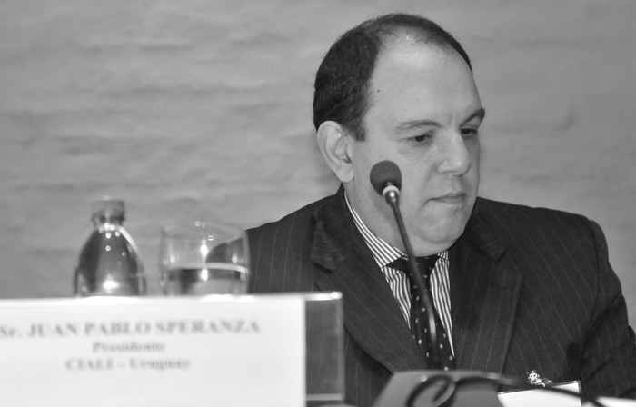 Juan Pablo Speranza durante un encuentro de empresarios de la región en el que se analizaron la actualidad y las perspectivas de la industria alimenticia, ayer, en la Cámara de Industrias del Uruguay. • Foto: Federico Gutiérrez