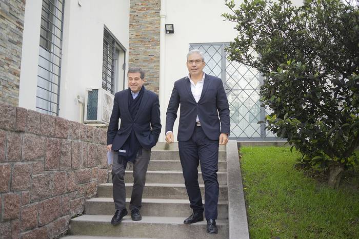 Ernesto Talvi y Robert Silva, ayer, en la sede de Ciudadanos. · Foto: Mariana Greif