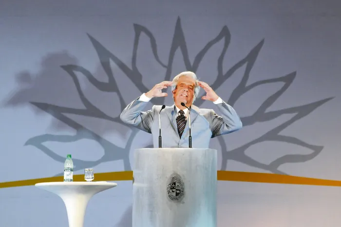 Tabaré Vázquez, expresidente de la República, el 7 de marzo de 2009, durante un discurso en el centro de Montevideo. Foto: Fernando Morán