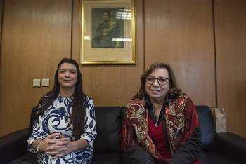 Julieta Sierra y Ana Olivera. · Foto: Gianni Schiaffarino