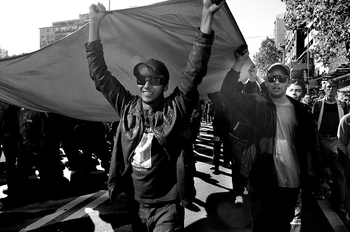 Movilización del PIT-CNT en el Centro de Montevideo. Foto: Sandro Pereyra (archivo, abril de 2015)