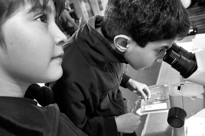 Semana de la Ciencia y la Tecnología en la Facultad de Ciencias. Foto: Javier Calvelo (archivo, mayo de 2012)