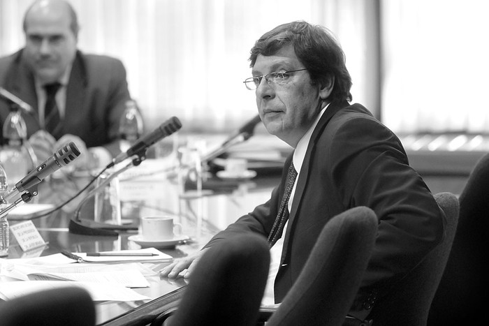 Javier Miranda, secretario de Derechos Humanos de Presidencia, ayer, en la Comisión de Derechos Humanos de la Cámara de Diputados. Foto: Sandro Pereyra