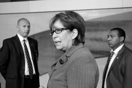 Marina Arismendi, ministra de Desarrollo Social, asiste al acto de constitución de la Comisión Asesora Intergubernamental del Sistema de Responsabilidad Penal Adolescente, ayer, en la Torre Ejecutiva. • Foto: Sandro Pereyra Marina Arismendi, ministra de Desarrollo Social, asiste al acto de constitución de la Comisión Asesora Intergubernamental del Sistema de Responsabilidad Penal Adolescente, ayer, en la Torre Ejecutiva. • Foto: Sandro Pereyra