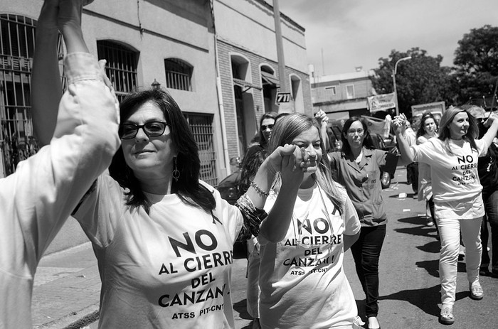 Movilización por el Sanatorio Canzani. Foto: Pablo Vignali (archivo, diciembre de 2015)