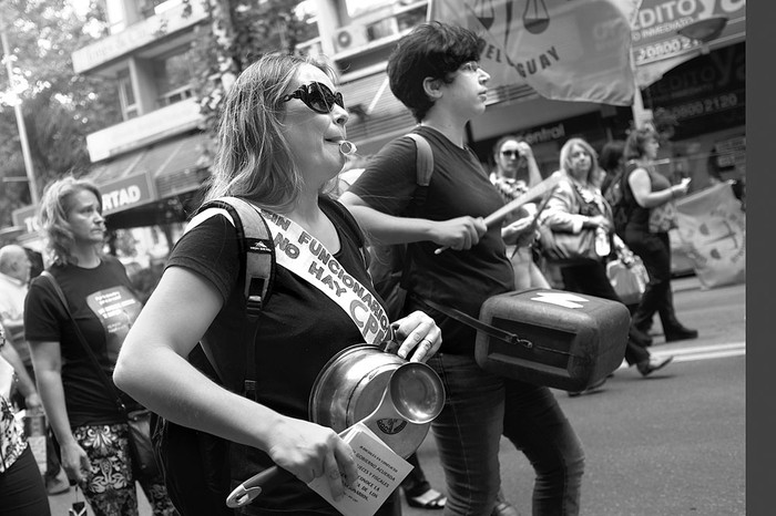 Movilización de la Asociación de Funcionarios Judiciales del Uruguay. Foto: Pablo Vignali (archivo, marzo de 2017)