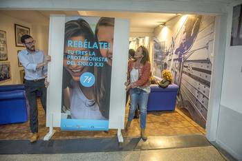 Foto principal del artículo 'Lacalle Pou dijo que se debería permitir el alquiler de vientres' Foto principal del artículo 'Lacalle Pou dijo que se debería permitir el alquiler de vientres'