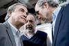 Jorge Larrañaga, Jorge Gandini y Pablo Abdala, ayer, en el acto de la Lista 2004. Jorge Larrañaga, Jorge Gandini y Pablo Abdala, ayer, en el acto de la Lista 2004.