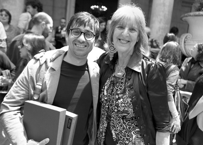 Fabián Severo y Lía Schenk, ayer, en la entrega de los Premios Anuales de Literatura. · Foto: Pedro Rincón