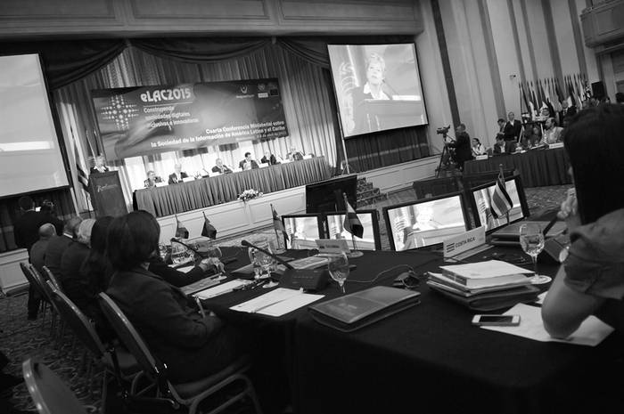 Intervención de Alicia Bárcena, ayer, en la IV Conferencia Ministerial sobre la Sociedad de la Información en América Latina y el Caribe. · Foto: Nicolás Celaya
