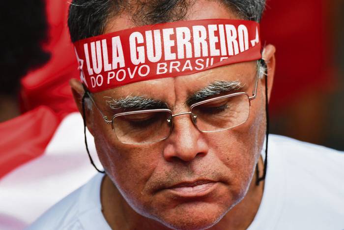 Manifestación en apoyo al ex presidente brasileño Luiz Inácio Lula da Silva, el miércoles, en San Pablo, Brasil. Foto: Nelson Almeida, AFP