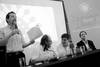 Jorge Ferrando, Daniel Olesker, Javier Salsamendi y Martín Pratts en el lanzamiento de la Semana de los Derechos de Niños, Niñas y Adolescentes, ayer, en la Plaza Cagancha. · Foto: Pablo Vignali Jorge Ferrando, Daniel Olesker, Javier Salsamendi y Martín Pratts en el lanzamiento de la Semana de los Derechos de Niños, Niñas y Adolescentes, ayer, en la Plaza Cagancha. · Foto: Pablo Vignali