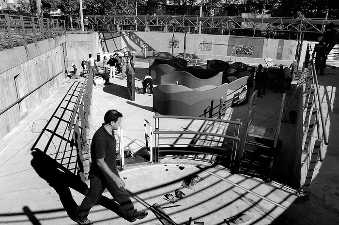 Obras en el Parque de la Amistad, ayer, en Villa Dolores.  Foto: Sandro Pereyra