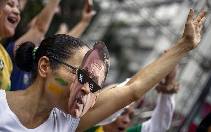 Manifestación a favor del candidato Jair Bolsonaro, el 30 de setiembre, en San Pablo, Brasil. · Foto: Miguel Schincariol