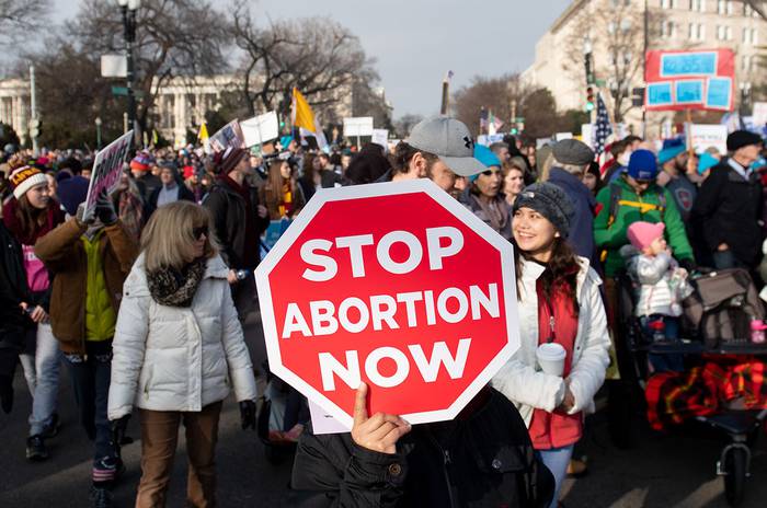 Activistas contra el aborto durante la "Marcha por la Vida", el 8 de enero, en Washington, Estados Unidos. · Foto: Saul Loeb, AFP