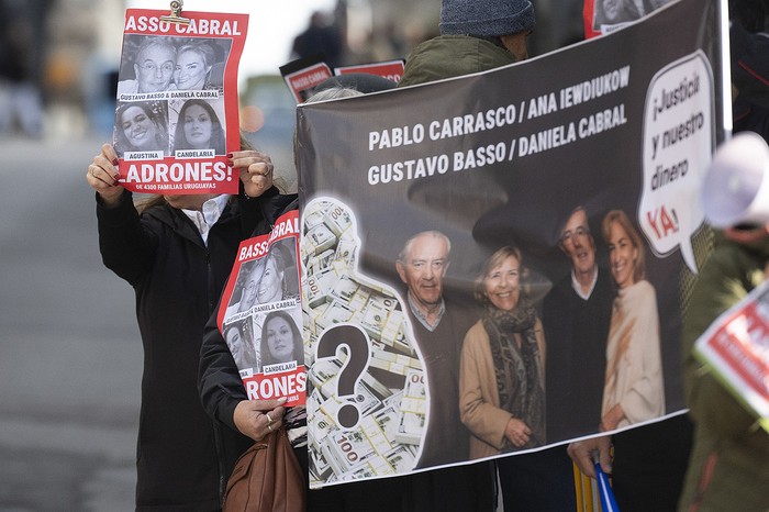Movilización de damnificados por la estafa de Conexión Ganadera (archivo, mayo de 2025). · Foto: Alessandro Maradei