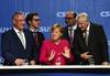 La canciller alemana Angela Merkel, líder del partido de la Unión Demócrata Cristiana (CDU), junto al líder del estado bávaro y líder del partido CSU Horst Seehofer (derecha) durante un acto electoral en Munich.
Foto: Christof Stache, Afp La canciller alemana Angela Merkel, líder del partido de la Unión Demócrata Cristiana (CDU), junto al líder del estado bávaro y líder del partido CSU Horst Seehofer (derecha) durante un acto electoral en Munich.
Foto: Christof Stache, Afp