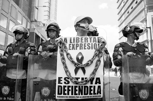 Manifestantación opositora, ayer, en Caracas (Venezuela). Foto: Santi Donaire, Efe