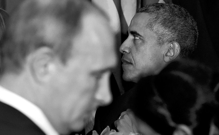 Barack Obama, presidente estadounidense, y su homólogo ruso, Vladimir Putin, durante el almuerzo oficial de la Asamblea General de la ONU, ayer, en Nueva York. Foto: Justin Lane, Efe