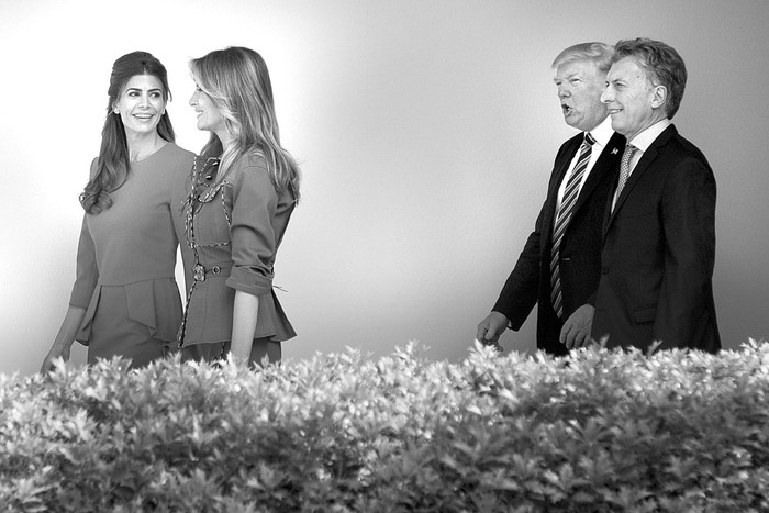 Juliana Awada, Melania Trump, Donald Trump y Mauricio Macri, ayer, en la Casa Blanca, en Washington. Foto: Jim Watson, AFP