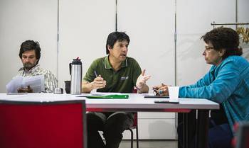 Diego Morell, Álvaro Nieves y Helena Almirati, en el taller de Economía Social y Solidaria, en La Huella de Seregni. Diego Morell, Álvaro Nieves y Helena Almirati, en el taller de Economía Social y Solidaria, en La Huella de Seregni.