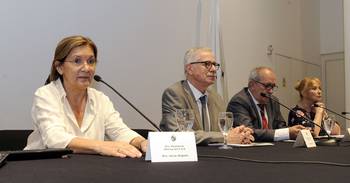 Lucía Delgado, Jorge Basso, Hugo Rodríguez y Nilsa Salvo, ayer, en la Torre Ejecutiva. Lucía Delgado, Jorge Basso, Hugo Rodríguez y Nilsa Salvo, ayer, en la Torre Ejecutiva.