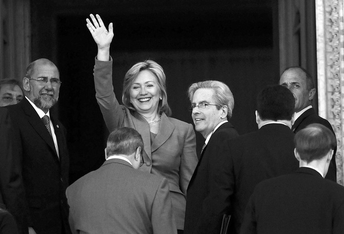 Hillary Clinton, el lunes, cuando ingresaba al Palacio Legislativo a entrevistarse con el presidente José Mujica. · Foto: Fernando Morán