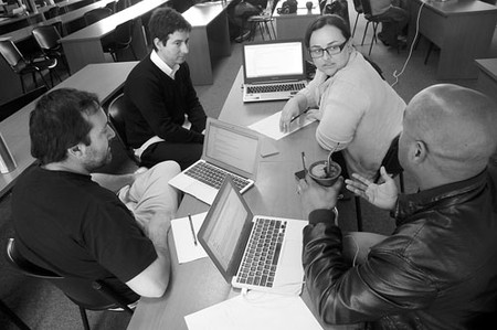 Oktober Datafest, el sábado, en la Facultad de Ingeniería. · Foto: Pablo Nogueira Oktober Datafest, el sábado, en la Facultad de Ingeniería. · Foto: Pablo Nogueira