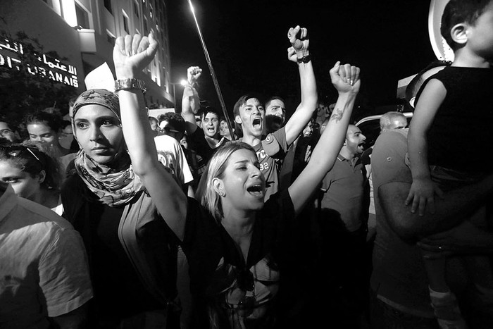 Manifestación por la crisis de la basura, ayer, en Beirut, Líbano. Foto: afp, s/d de Autor
