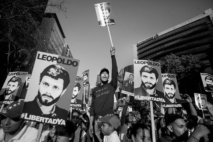 Manifestación de apoyo al líder opositor venezolano Leopoldo López, el sábado, en Caracas, Venezuela. • Foto: Miguel Gutiérrez, Efe