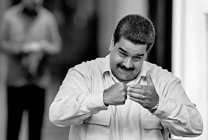 Nicolás Maduro durante una manifestación en el palacio presidencial de Miraflores, Caracas, el 7 de abril. Foto: Juan Barreto, Afp