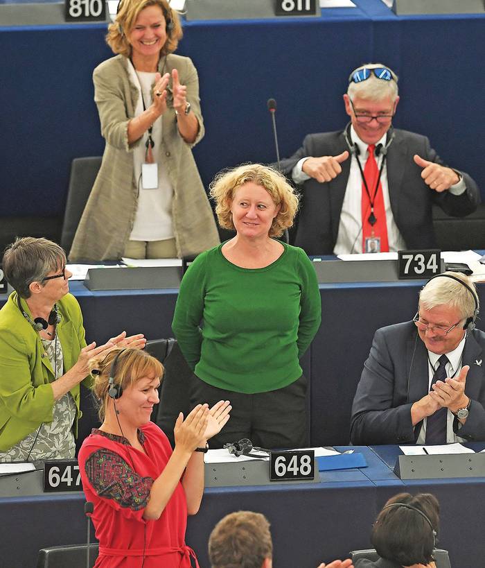 Judith Sargentini, miembro del Parlamento Europeo, después de la votación sobre la situación en Hungría, ayer, en Estrasburgo, Francia.
 · Foto: Frederick Florin