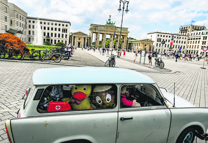 Puerta de Brandenburgo, ciudad de Berlín (archivo, julio de 2022). · Foto: Flip Singer, AFP