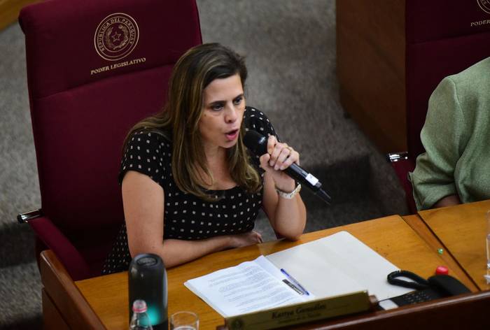 Kattya González, este miércoles, en el Senado paraguayo. · Foto: Norberto Duarte, AFP