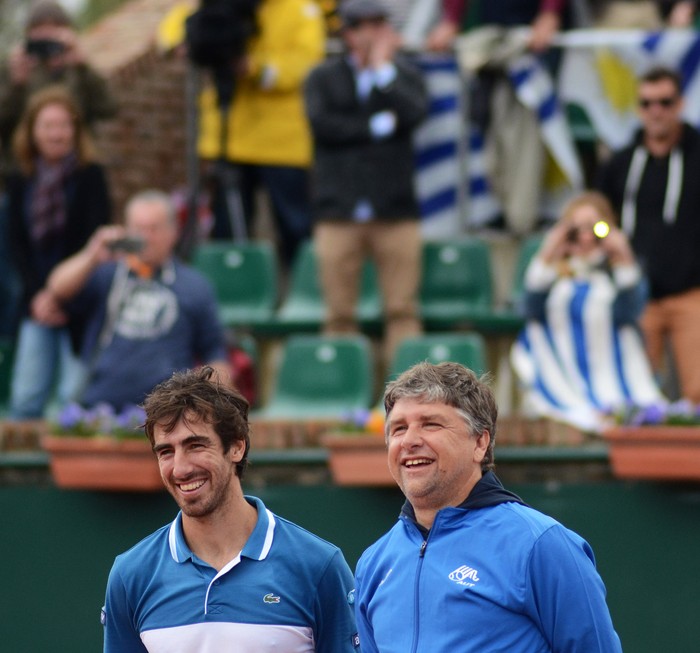 Pablo Cuevas y Enrique Pérez Cassarino, en el Carrasco Lawn Tennis (archivo, setiembre 2018) · Foto: Pablo Vignali