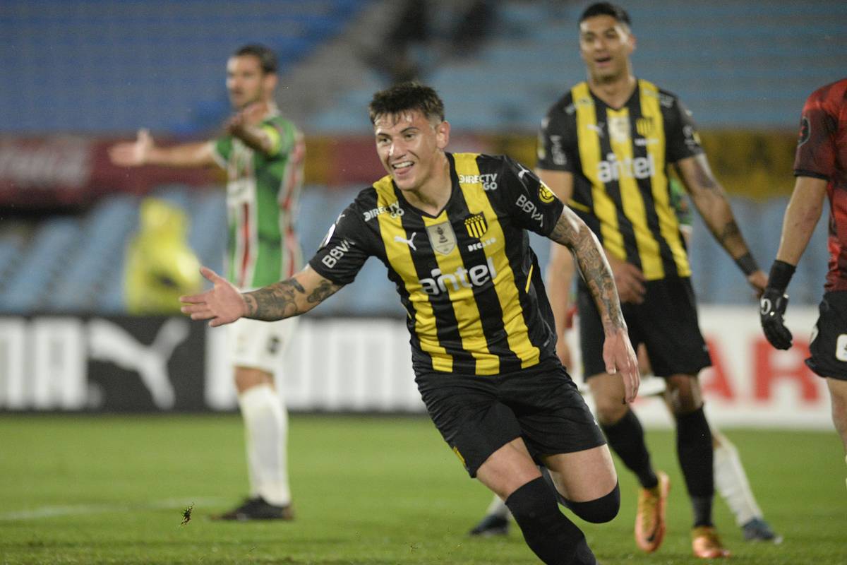 Peñarol venció 1-0 a Liverpool y habrán dos finales más en el