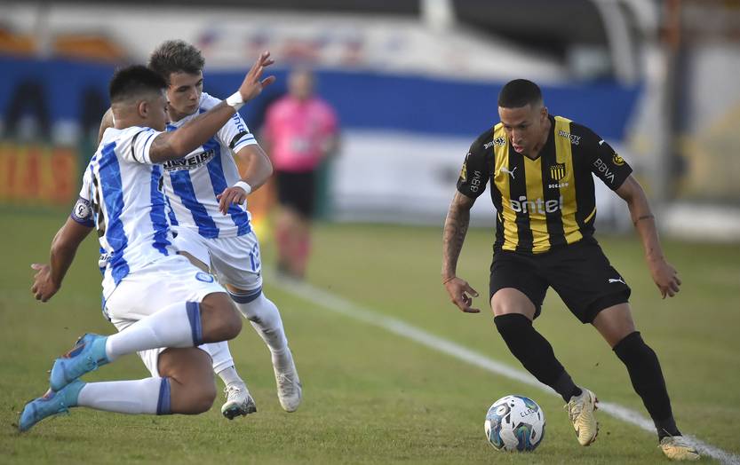 peñarol RS160478_20230409FM-0091