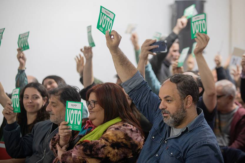 20230603 plenario Frente Amplio 02