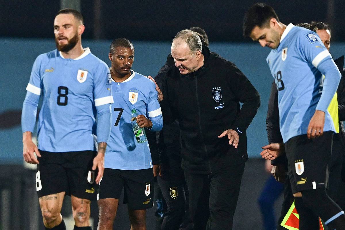 Uruguay prepara el regreso del fútbol profesional con test a los jugadores