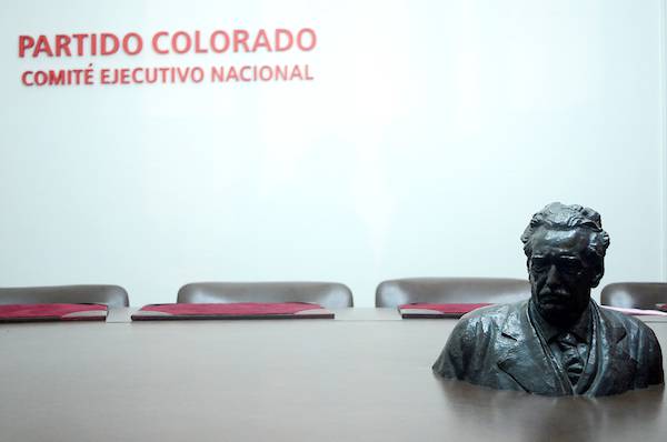 Sala Luis Batlle del Partido Colorado (2015) · Foto: Pablo Vignali / adhocFOTOS