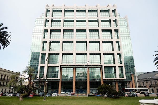 Torre Ejecutiva, sede de Presidencia de la República (junio de 2017) · Foto: Ricardo Antúnez, adhocFOTOS