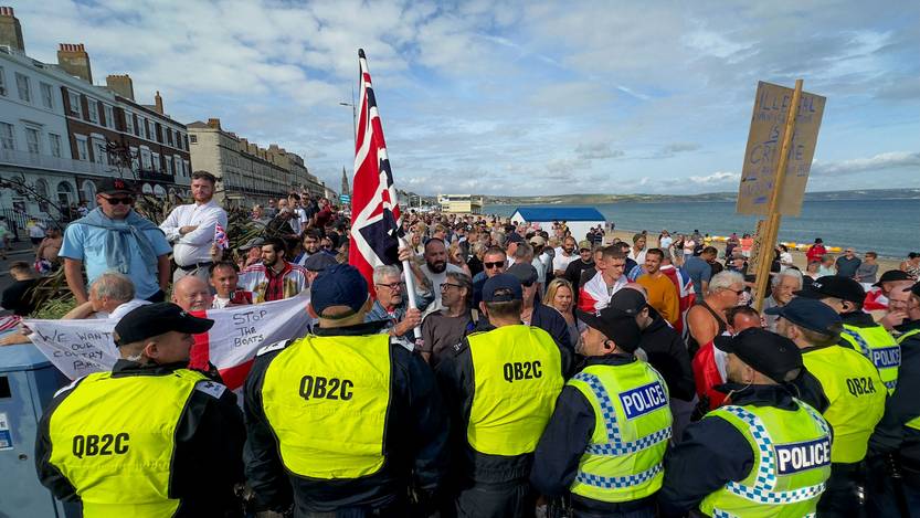 reino unido RightGroupsInEnglandContinueAnti