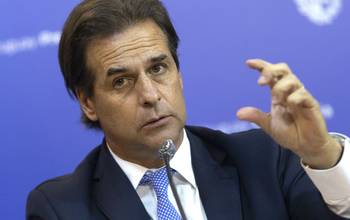 Luis Lacalle (archivo, abril de 2021). · Foto: .