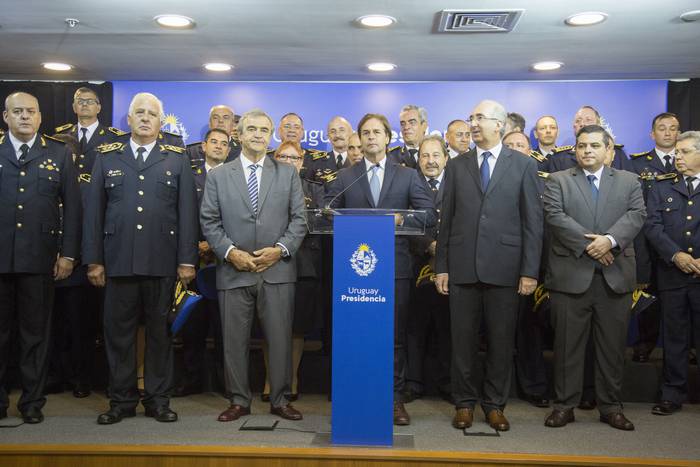Lacalle Pou en el acto de asunción de las nuevas autoridades en Torre Ejecutiva · Foto: .