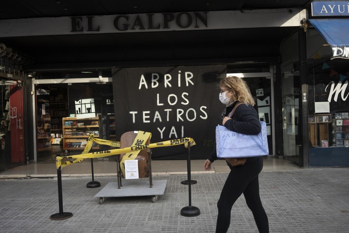 Teatro El Galpón (archivo, junio de 2020). · Foto: Mariana Greif