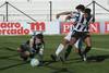 Ignacio de Arrubarrena, y Juan Izquierdo, de Wanderers, y Matías Arezo, de River Plate, en el Parque Alfredo Víctor Viera. · Foto: Federico Gutiérrez Ignacio de Arrubarrena, y Juan Izquierdo, de Wanderers, y Matías Arezo, de River Plate, en el Parque Alfredo Víctor Viera. · Foto: Federico Gutiérrez